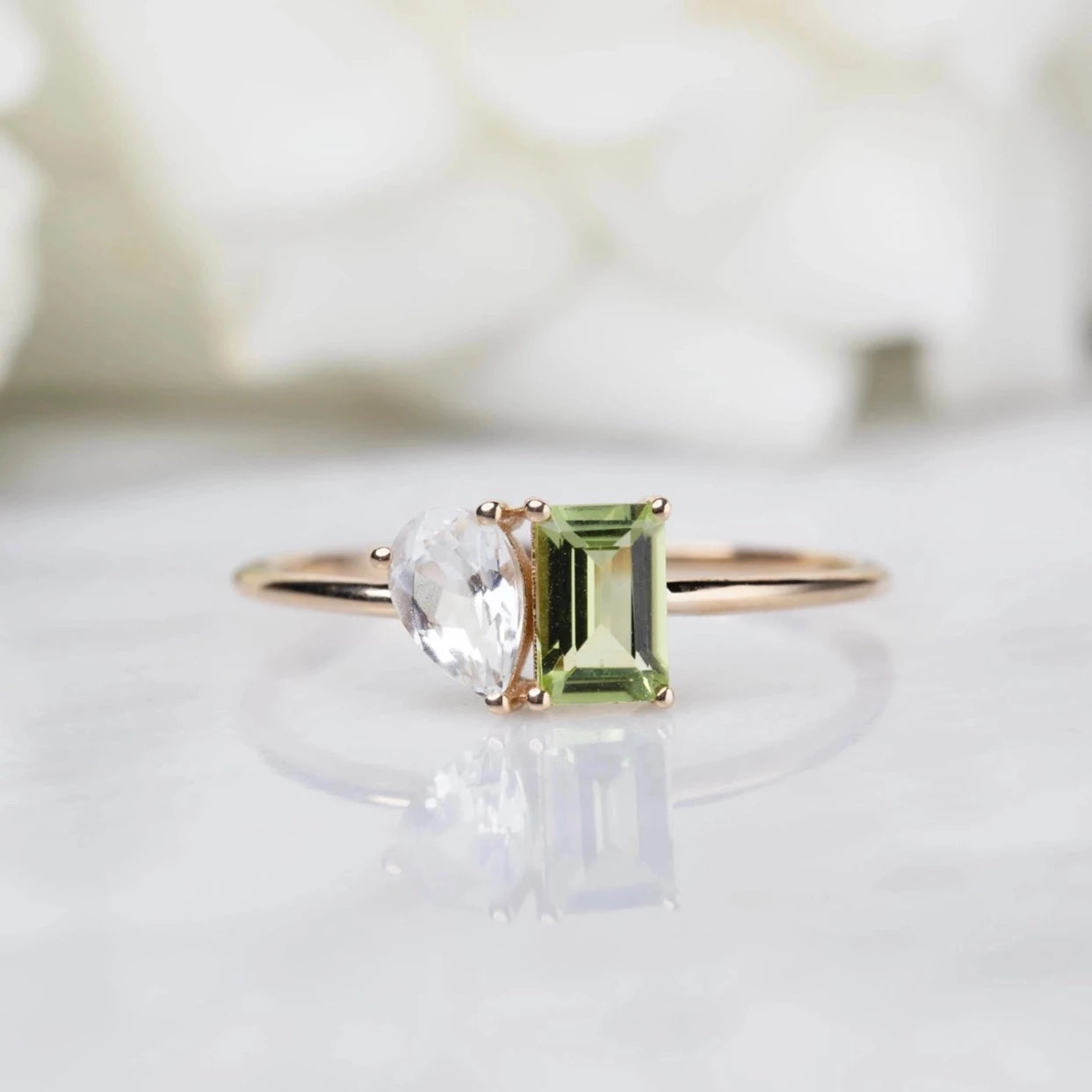 14kt Peridot and Topaz Moi & Toi Ring